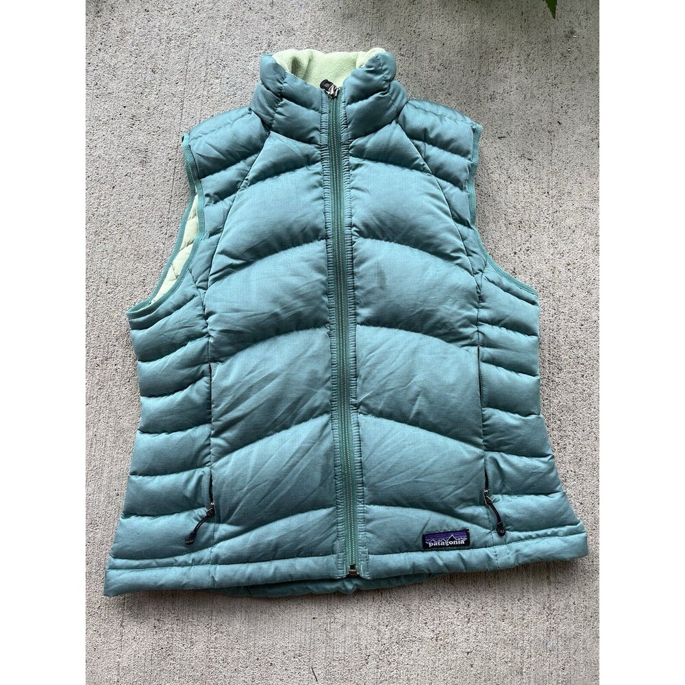 Patagonia Vest Size Women Small Green
